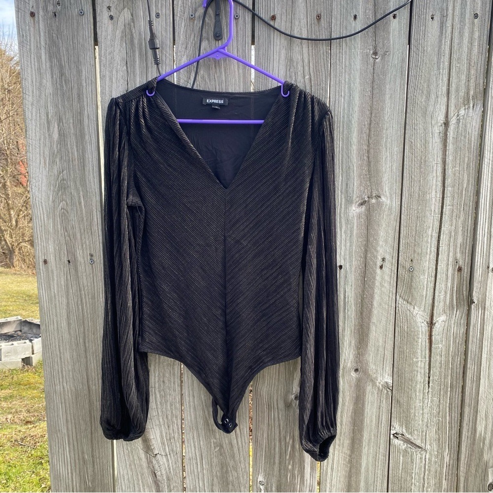 Express Black Metallic Ribbed Long Sleeve V‎ Neck Bodysuit Women's Medium